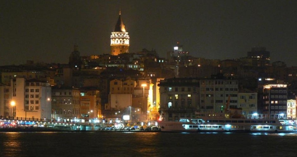 Istanbul , die europäische Seite, Karaköy mit Galataturm